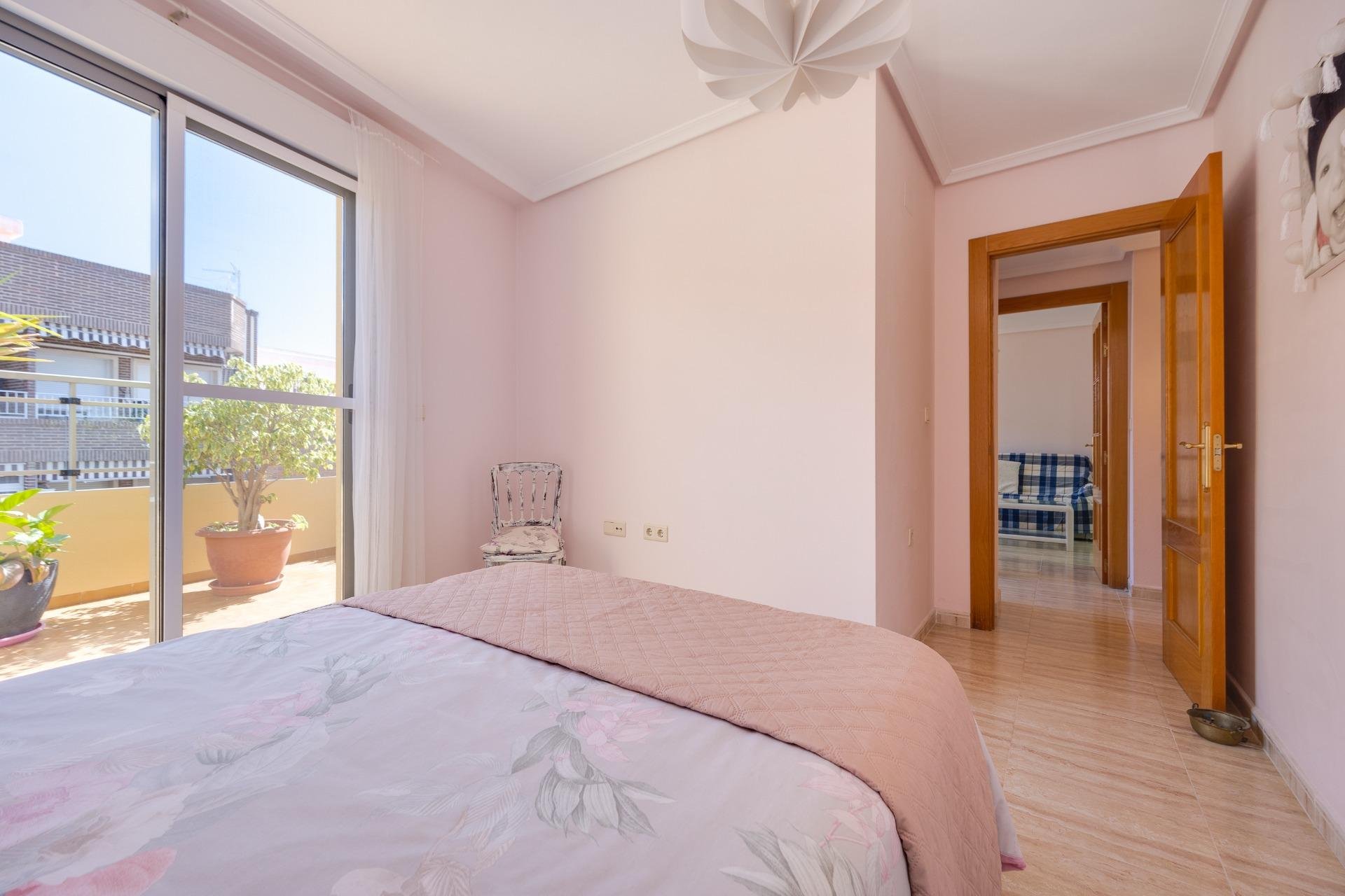 Herverkoop - Penthouse -
Torrevieja - Centro