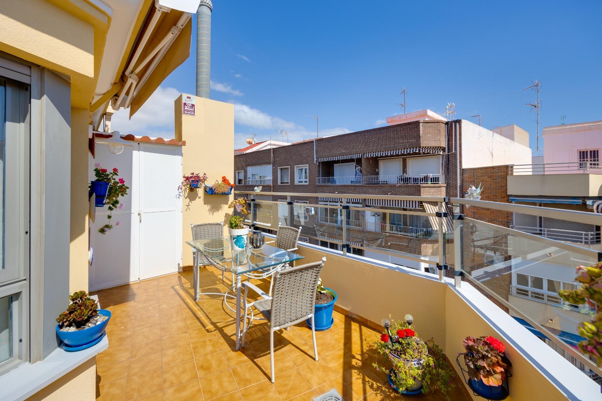 Herverkoop - Penthouse -
Torrevieja - Centro