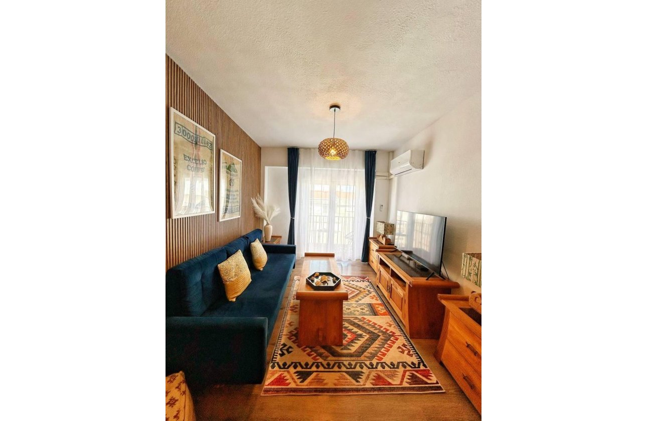 Herverkoop - Penthouse -
Torrevieja - Centro