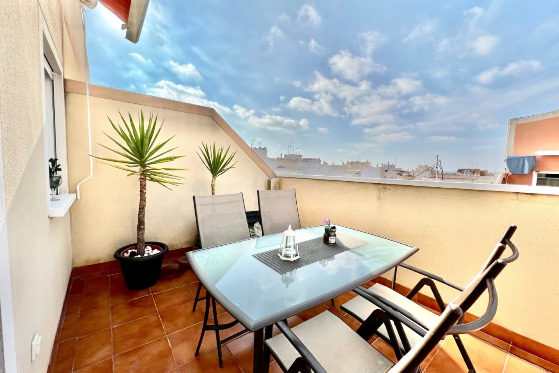 Herverkoop - Penthouse -
Torrevieja - Centro