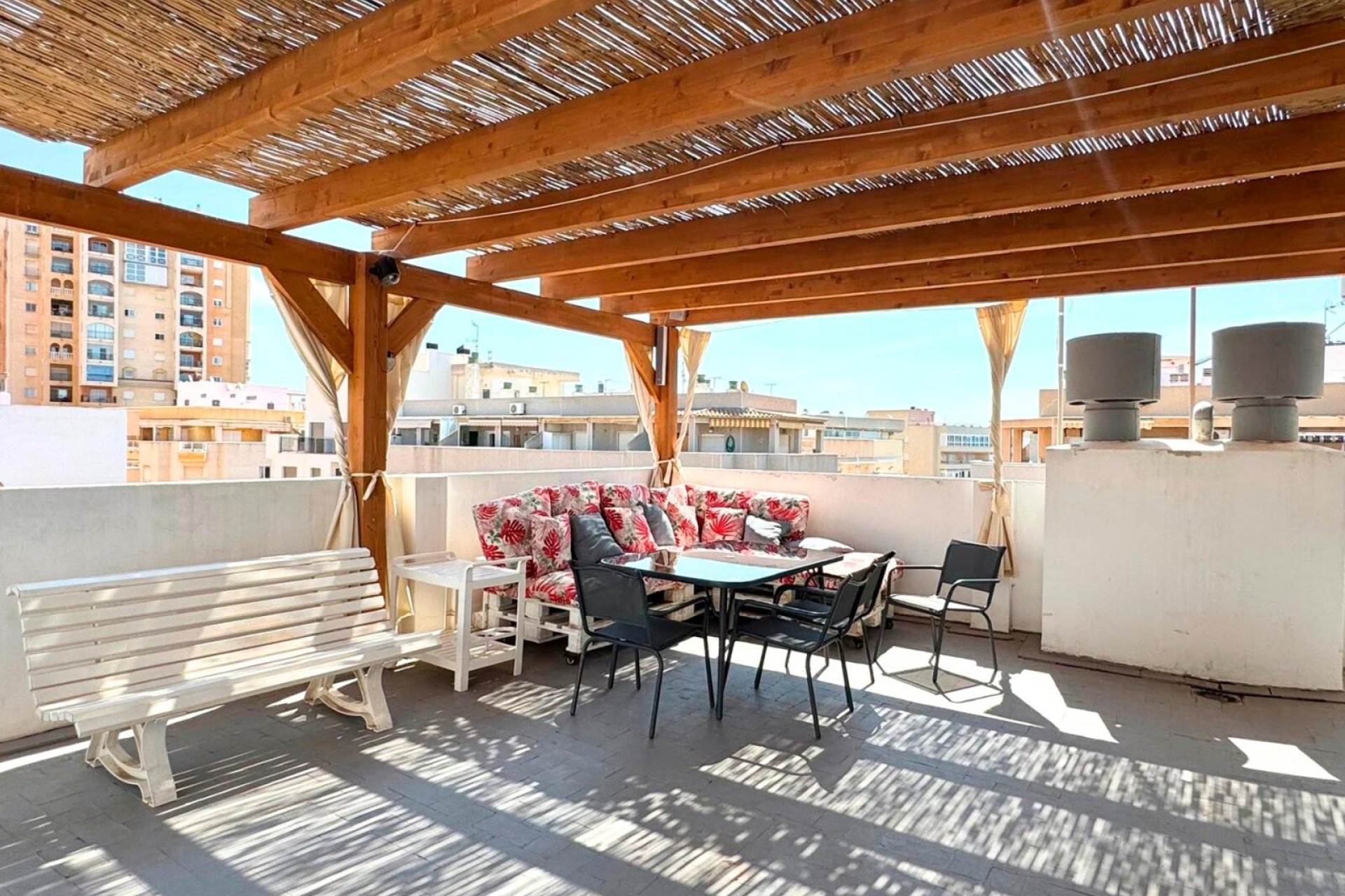 Herverkoop - Penthouse -
Torrevieja - Costa Blanca