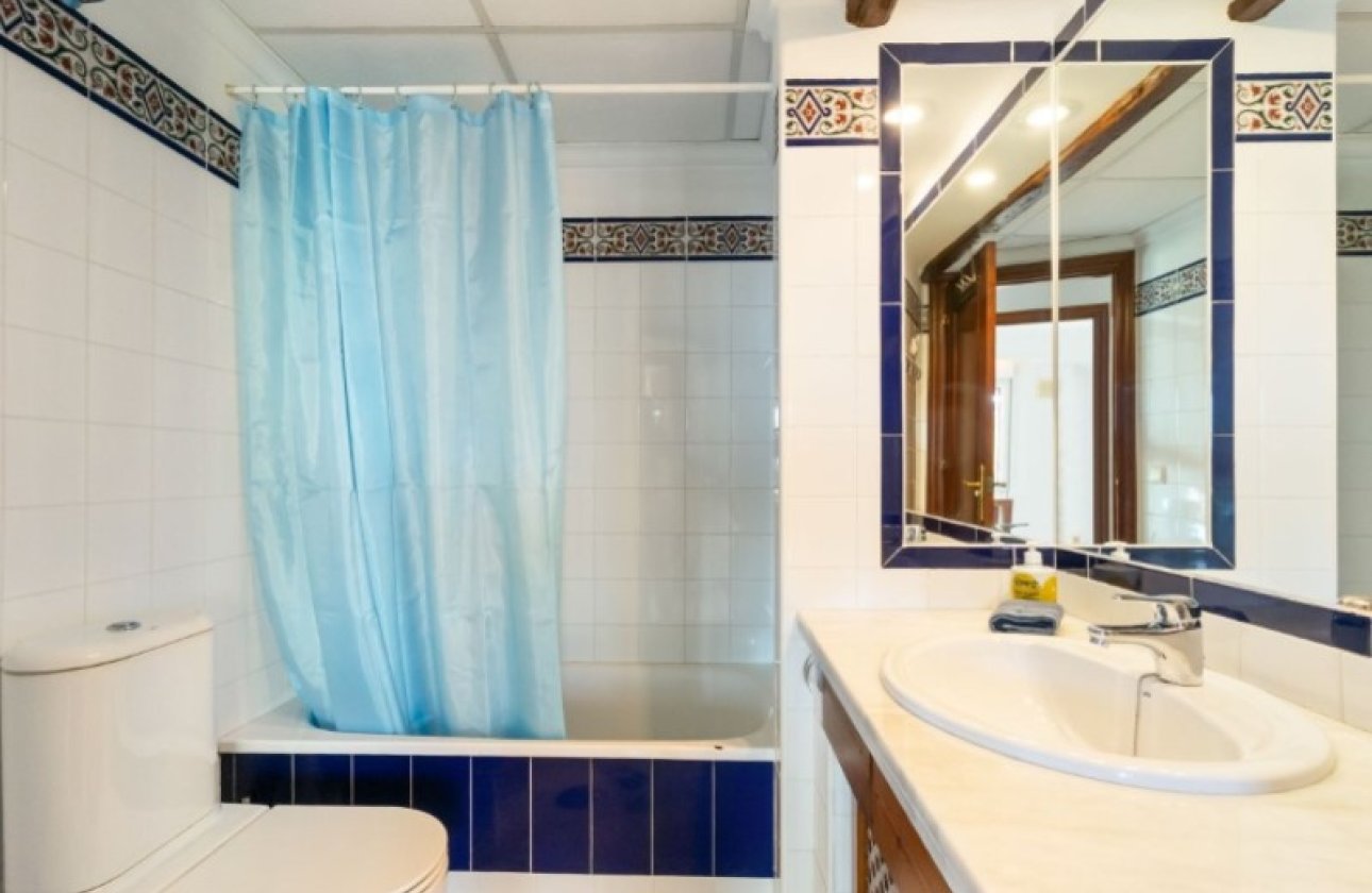 Herverkoop - Penthouse -
Torrevieja - Costa Blanca