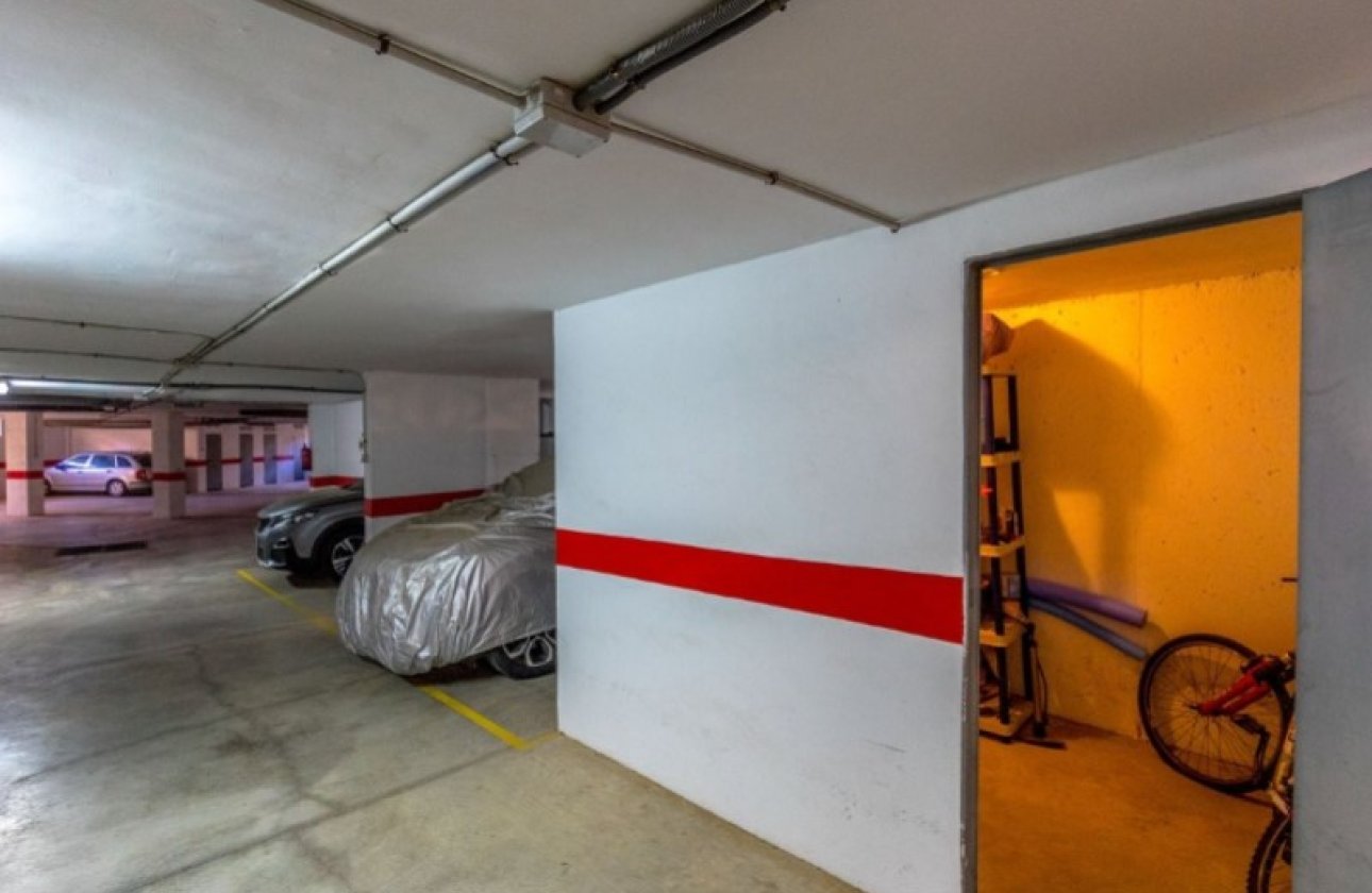 Herverkoop - Penthouse -
Torrevieja - Costa Blanca