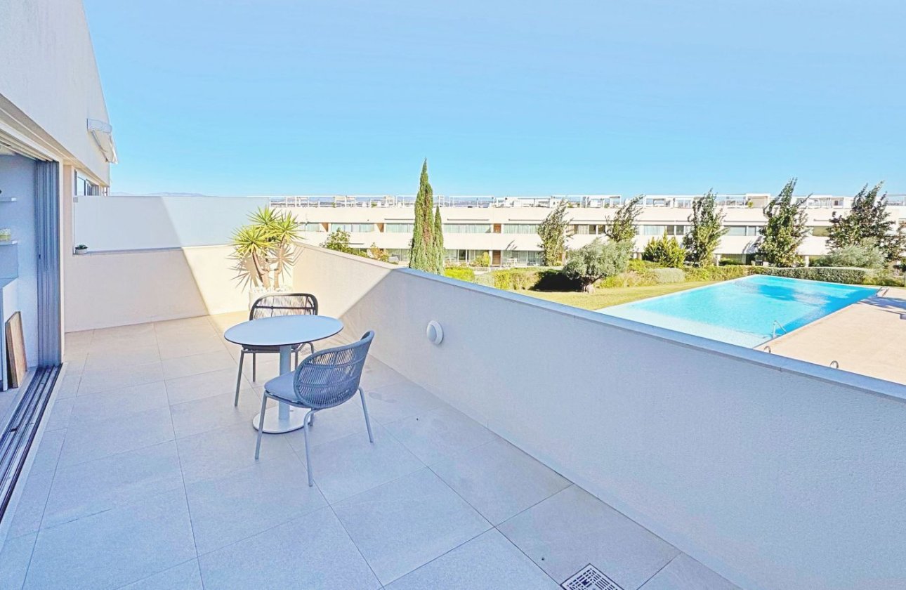 Herverkoop - Penthouse -
Torrevieja - Costa Blanca