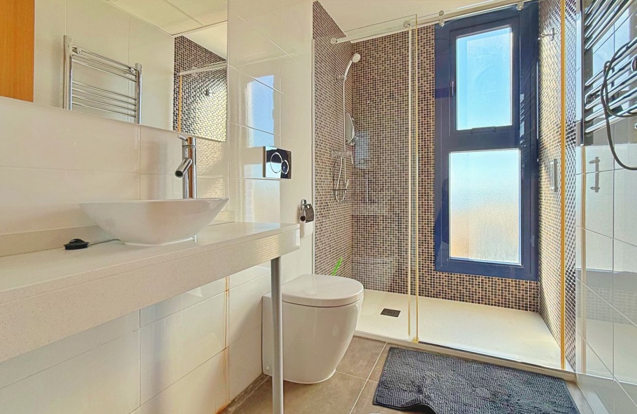 Herverkoop - Penthouse -
Torrevieja - Costa Blanca