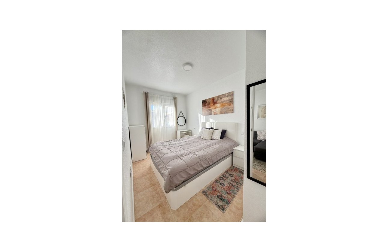 Herverkoop - Penthouse -
Torrevieja - Costa Blanca