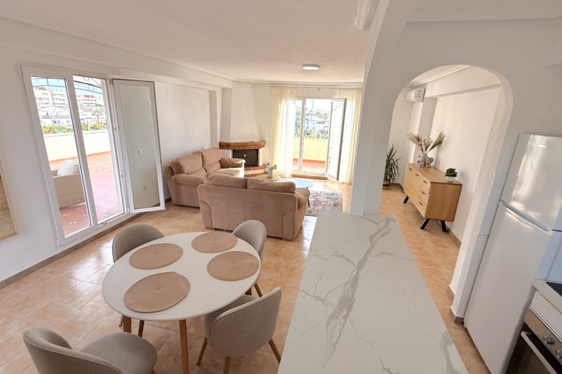 Herverkoop - Penthouse -
Torrevieja - Costa Blanca