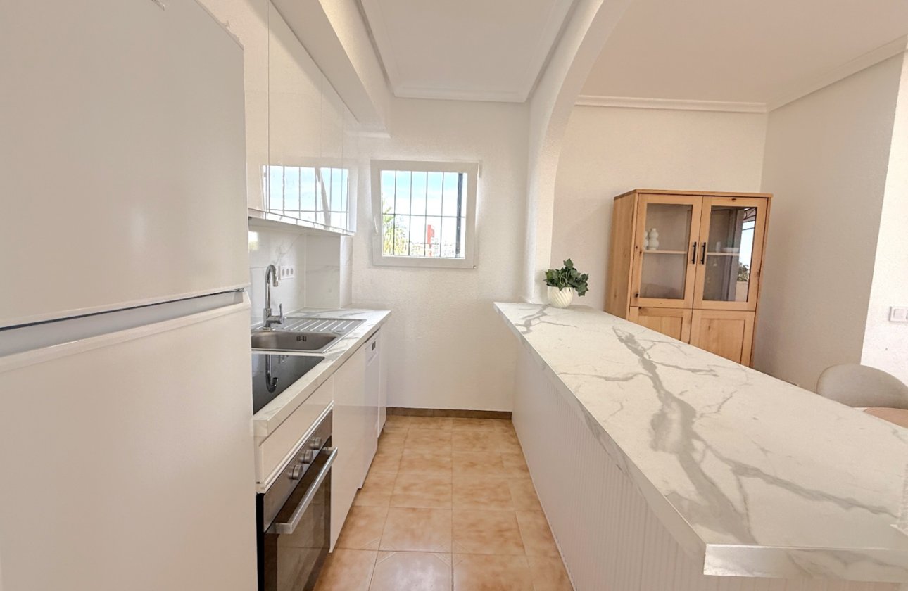 Herverkoop - Penthouse -
Torrevieja - Costa Blanca