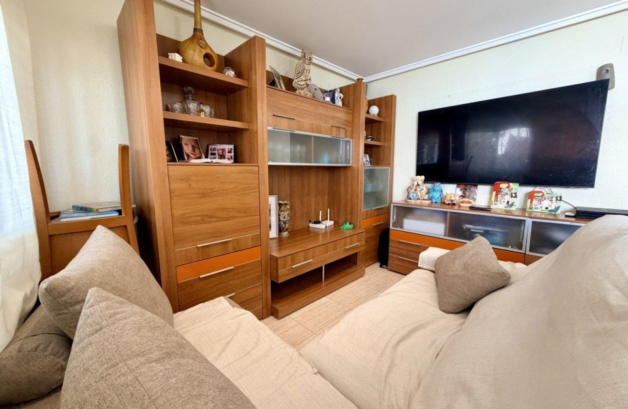 Herverkoop - Penthouse -
Torrevieja - Costa Blanca