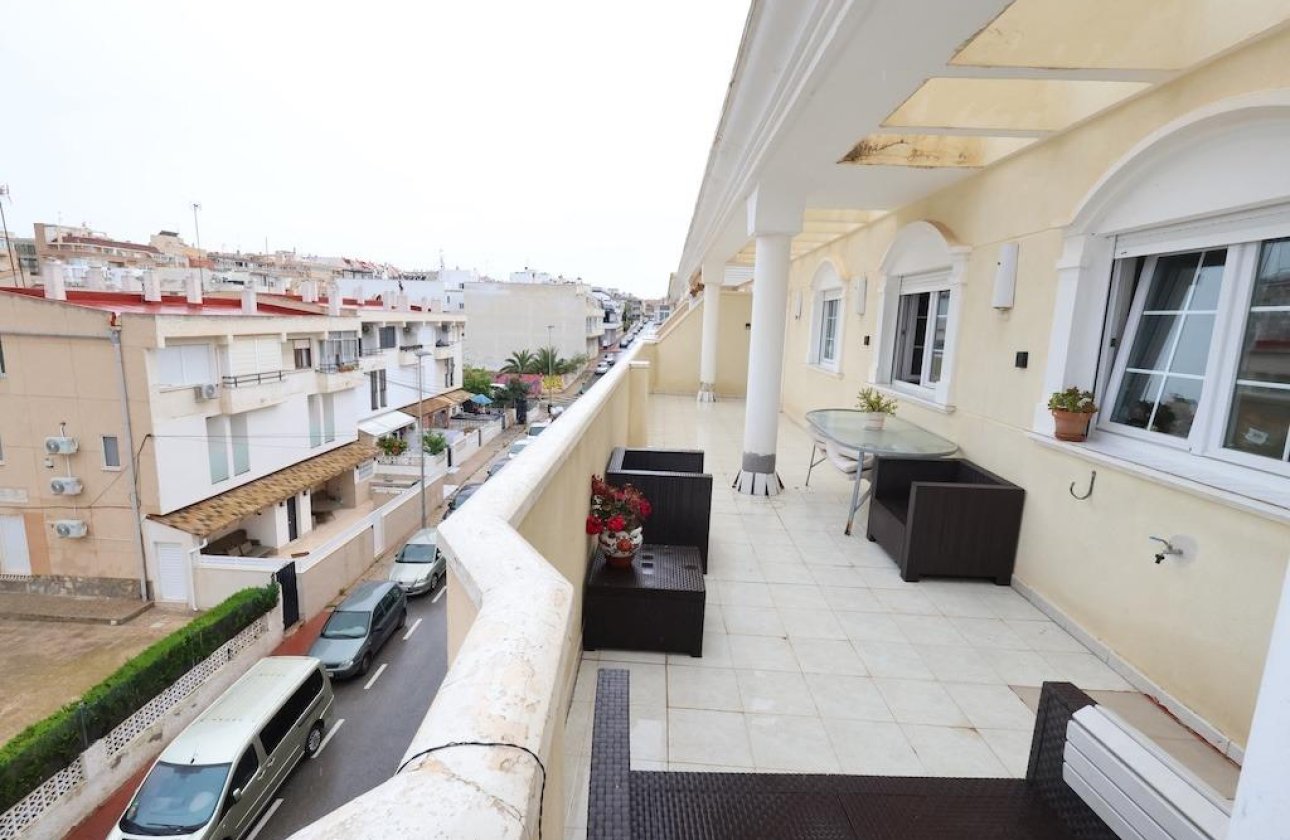 Herverkoop - Penthouse -
Torrevieja - Costa Blanca