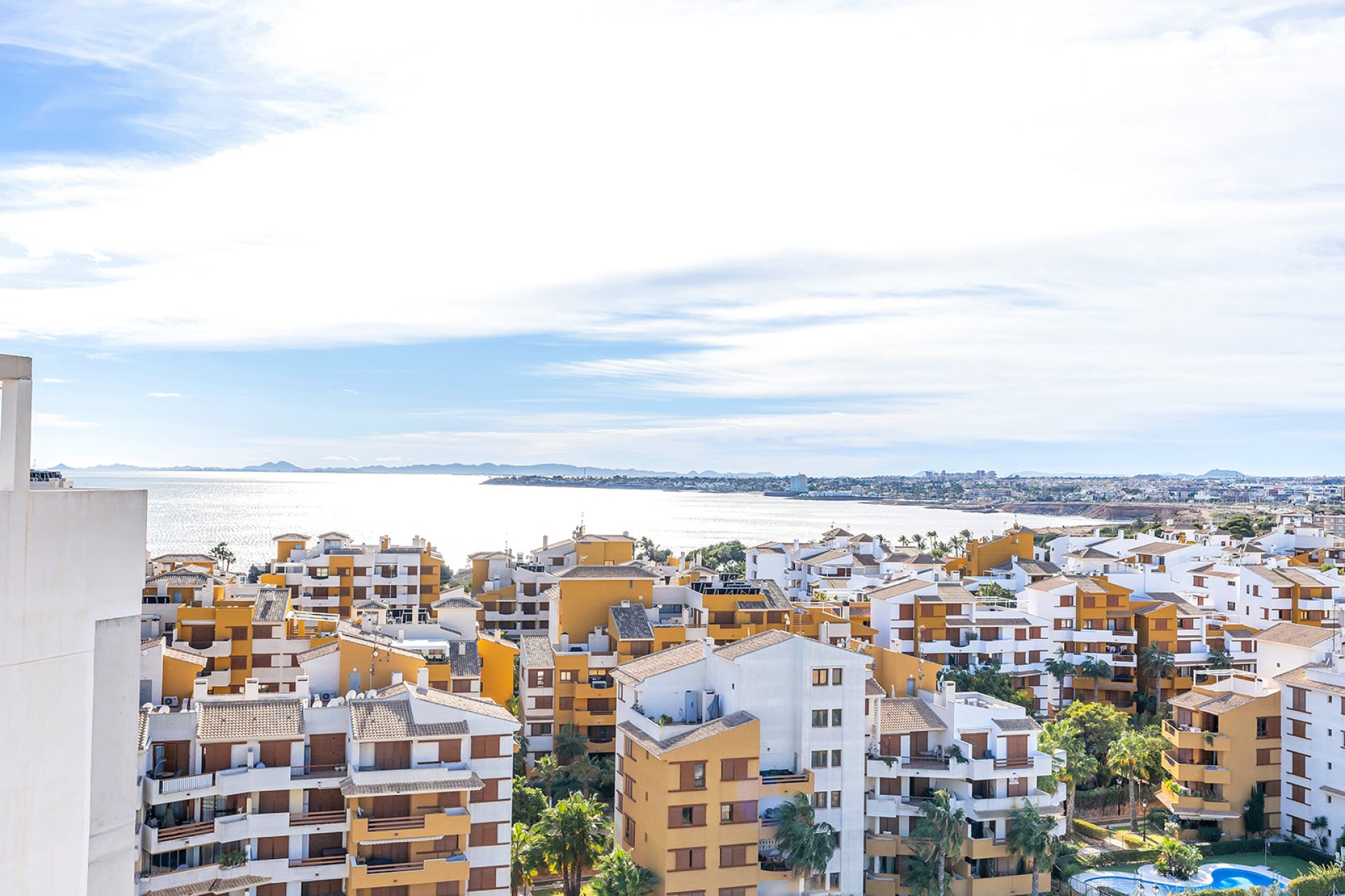 Herverkoop - Penthouse -
Torrevieja - Costa Blanca