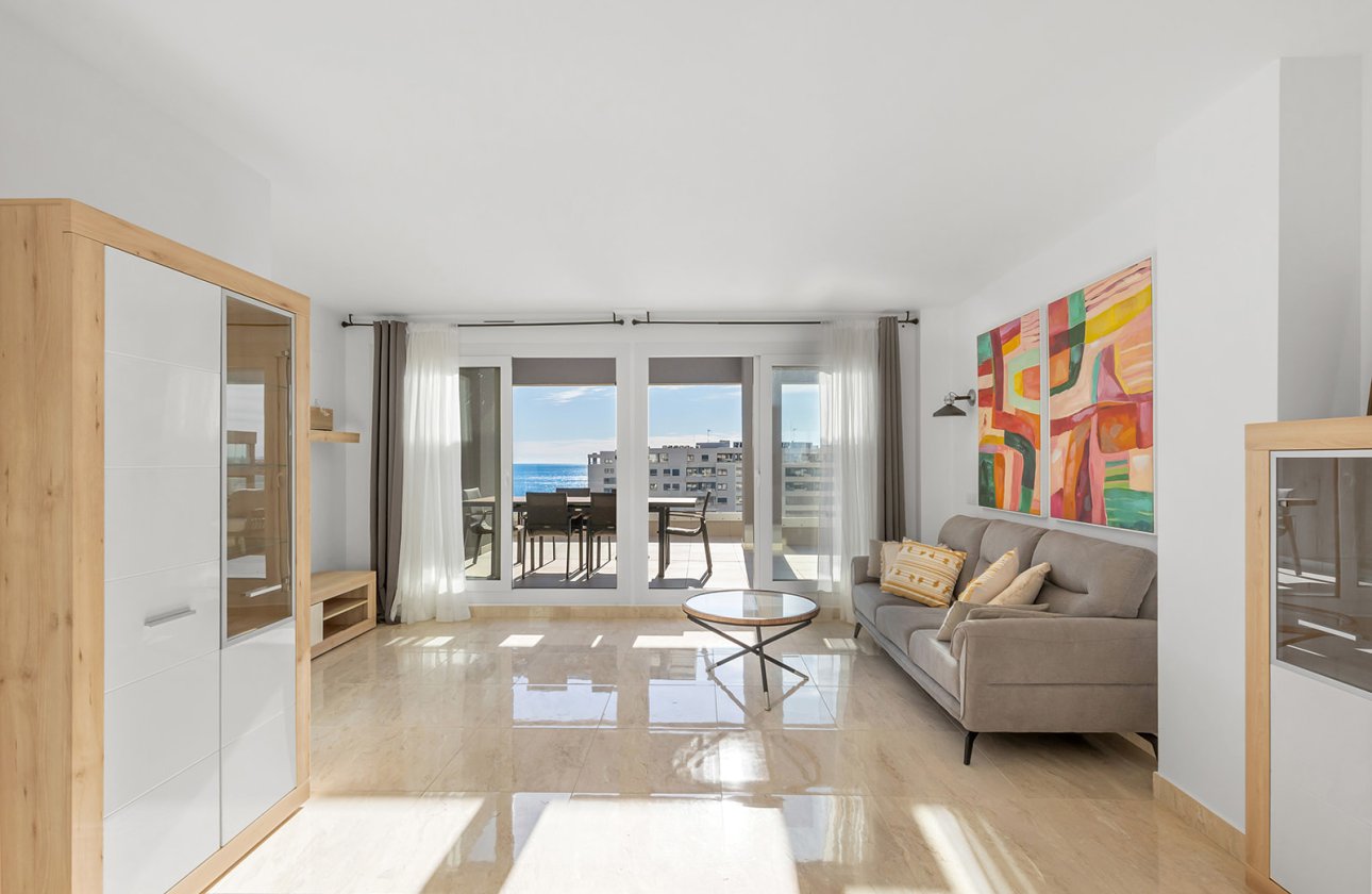 Herverkoop - Penthouse -
Torrevieja - Costa Blanca