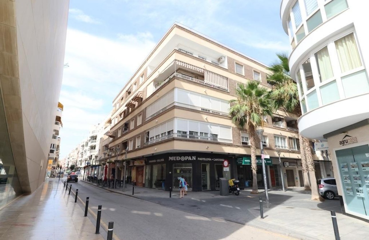 Herverkoop - Penthouse -
Torrevieja - Costa Blanca