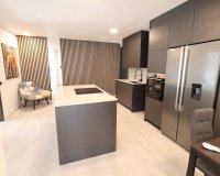 Herverkoop - Penthouse -
Torrevieja - Costa Blanca