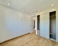 Herverkoop - Penthouse -
Torrevieja - Costa Blanca