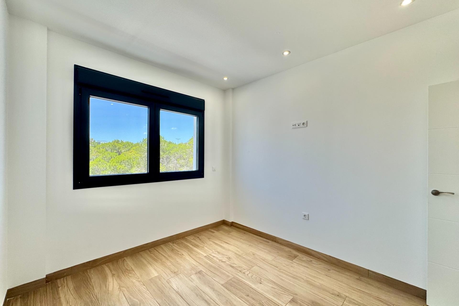 Herverkoop - Penthouse -
Torrevieja - Costa Blanca
