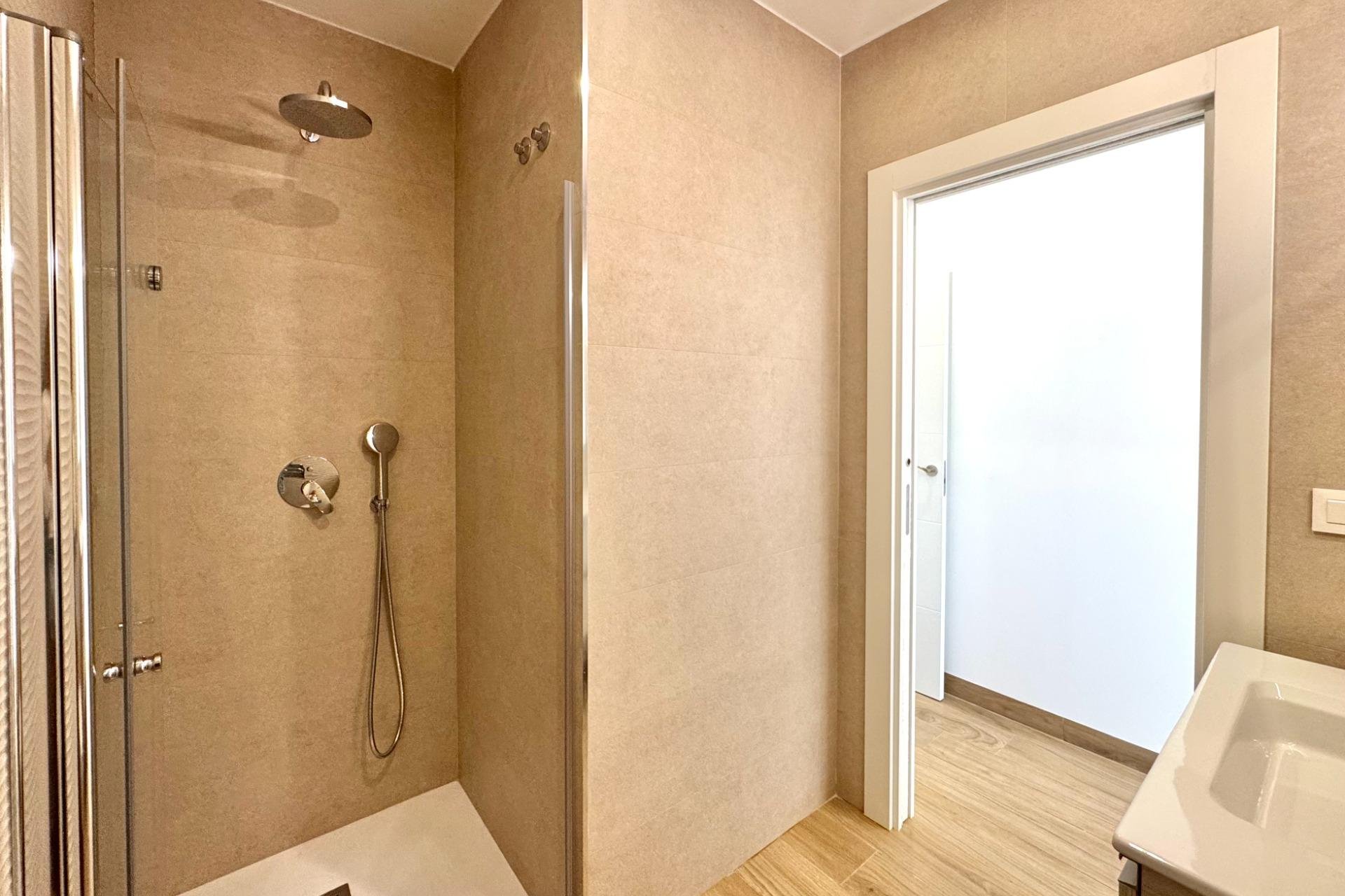 Herverkoop - Penthouse -
Torrevieja - Costa Blanca