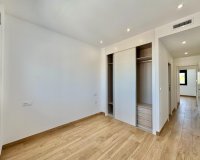 Herverkoop - Penthouse -
Torrevieja - Costa Blanca