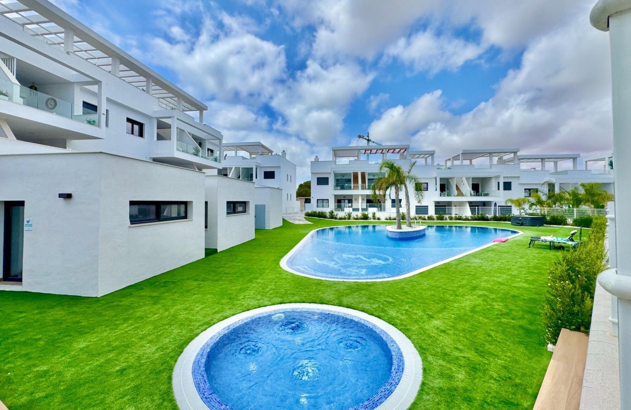 Herverkoop - Penthouse -
Torrevieja - Costa Blanca