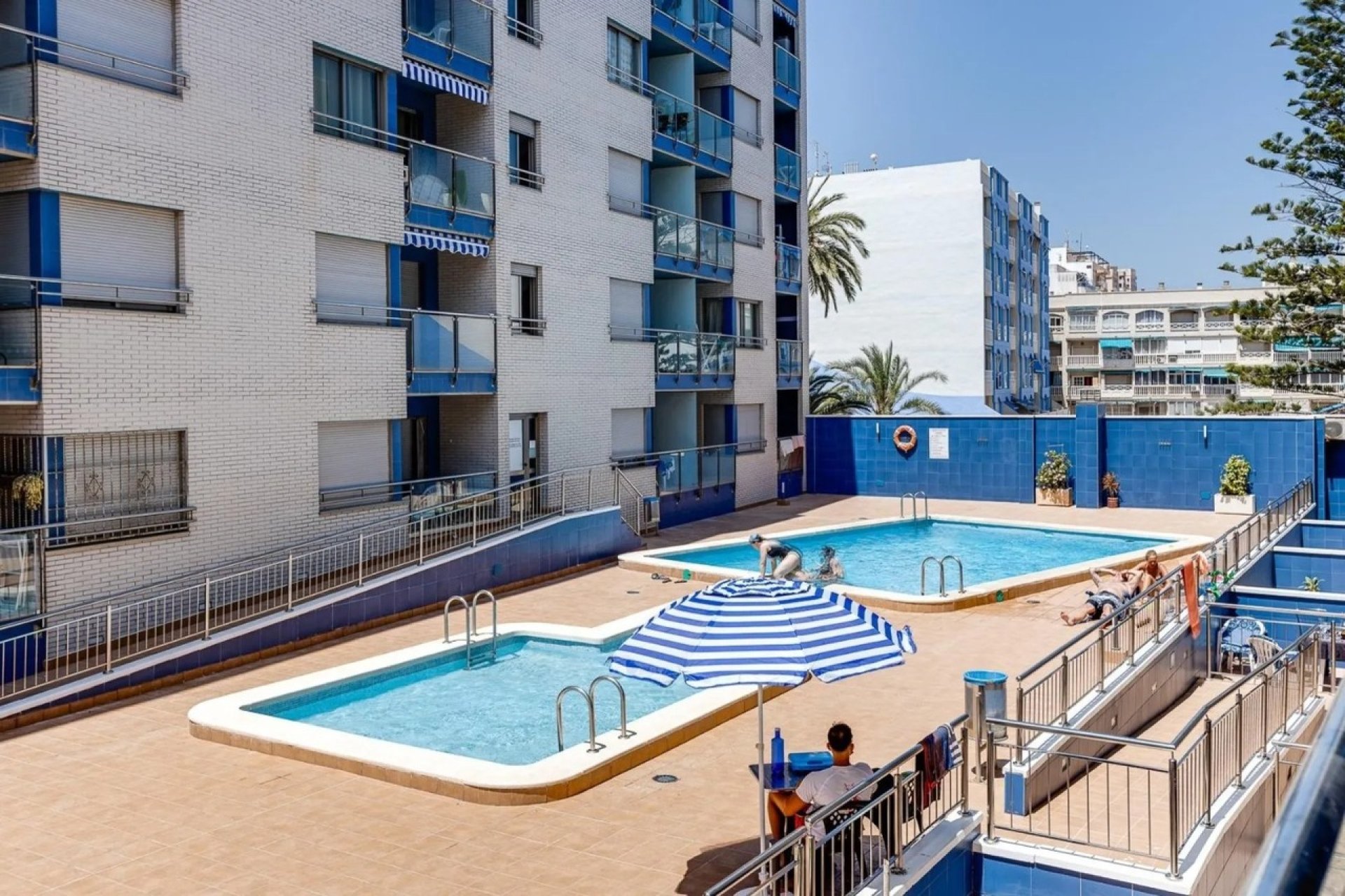 Herverkoop - Penthouse -
Torrevieja - Costa Blanca