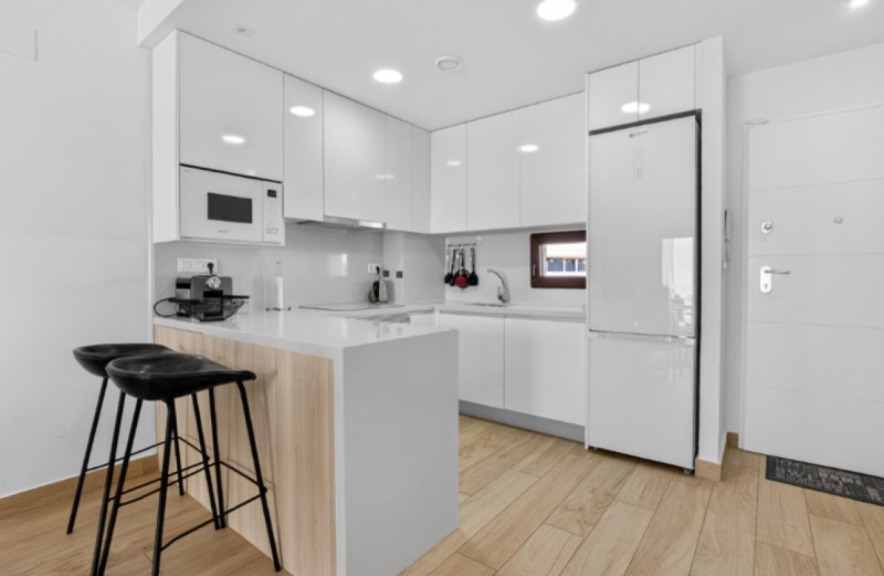 Herverkoop - Penthouse -
Torrevieja - Costa Blanca