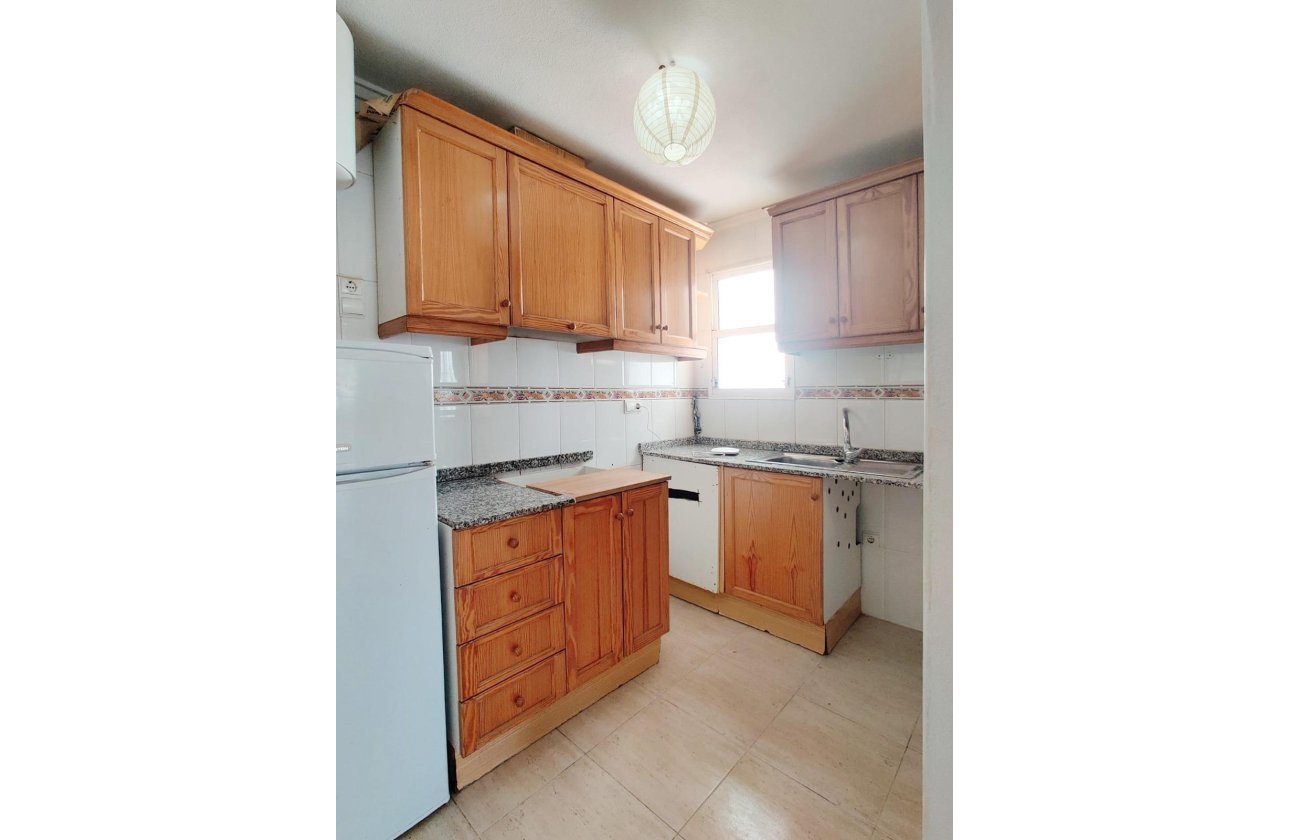 Herverkoop - Penthouse -
Torrevieja - Curva Del Palangre