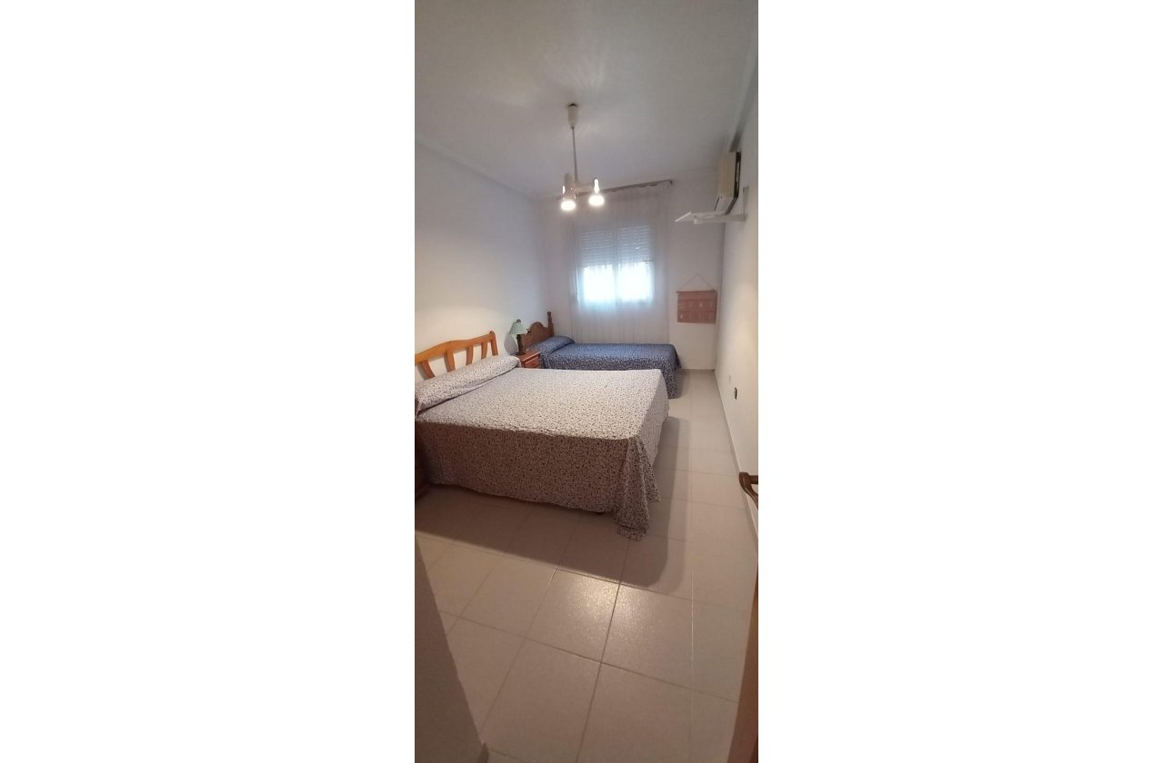 Herverkoop - Penthouse -
Torrevieja - El Acequión - Los Náufragos