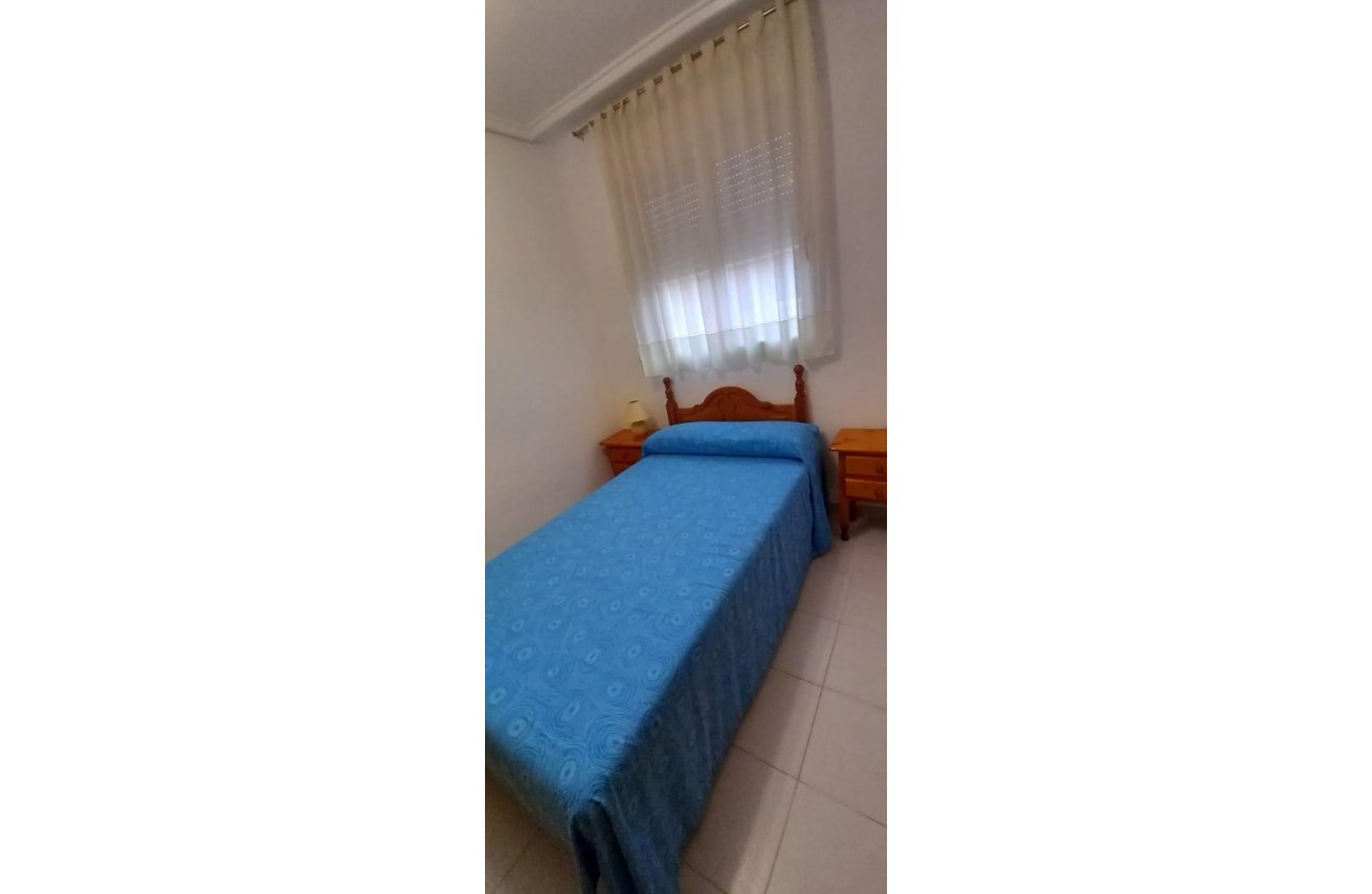 Herverkoop - Penthouse -
Torrevieja - El Acequión - Los Náufragos