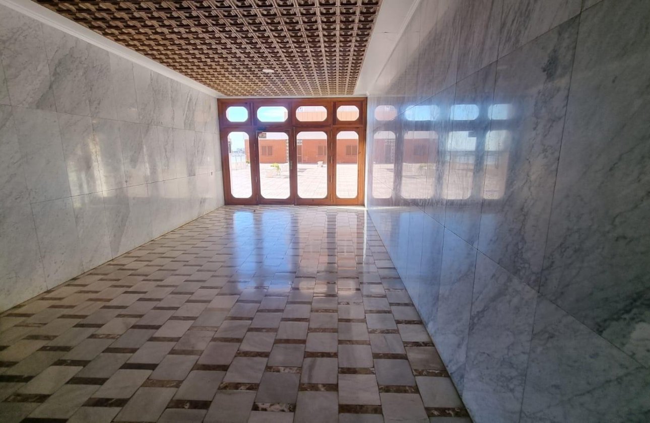 Herverkoop - Penthouse -
Torrevieja - El Acequión - Los Náufragos