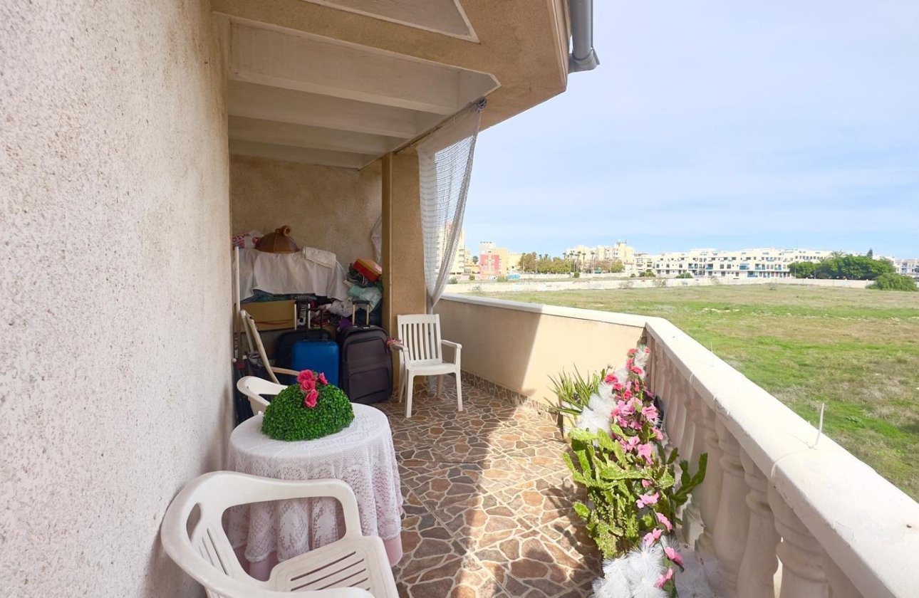 Herverkoop - Penthouse -
Torrevieja - Estacion De Autobuses