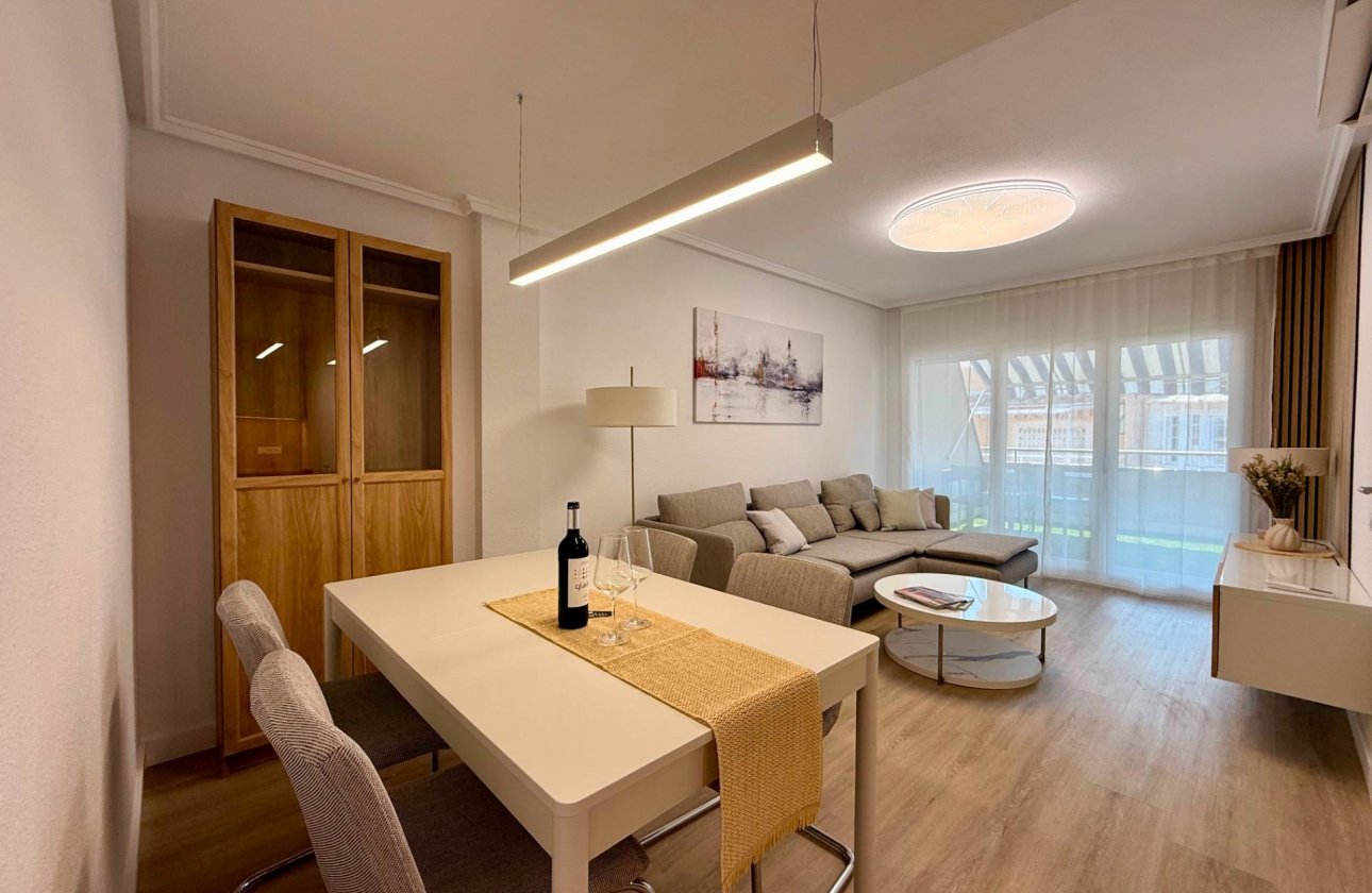 Herverkoop - Penthouse -
Torrevieja - Habaneras