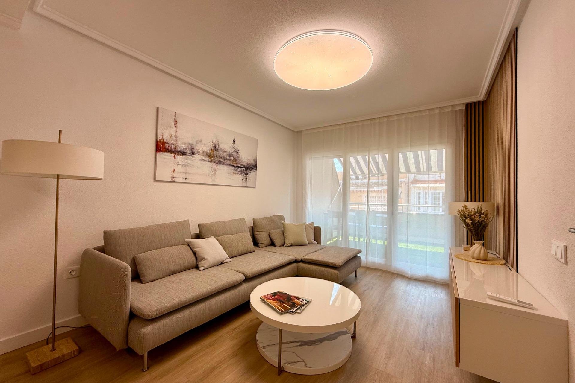 Herverkoop - Penthouse -
Torrevieja - Habaneras