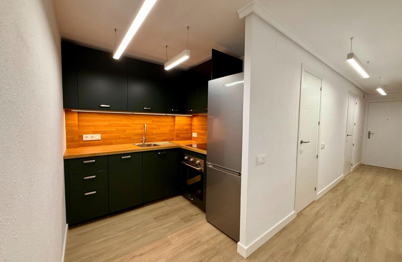 Herverkoop - Penthouse -
Torrevieja - Habaneras