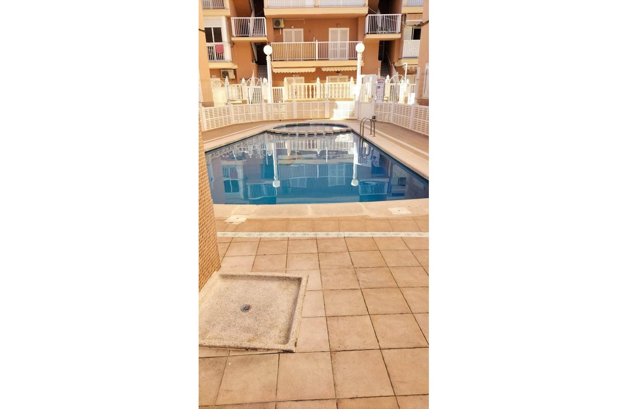 Herverkoop - Penthouse -
Torrevieja - La Mata Pueblo