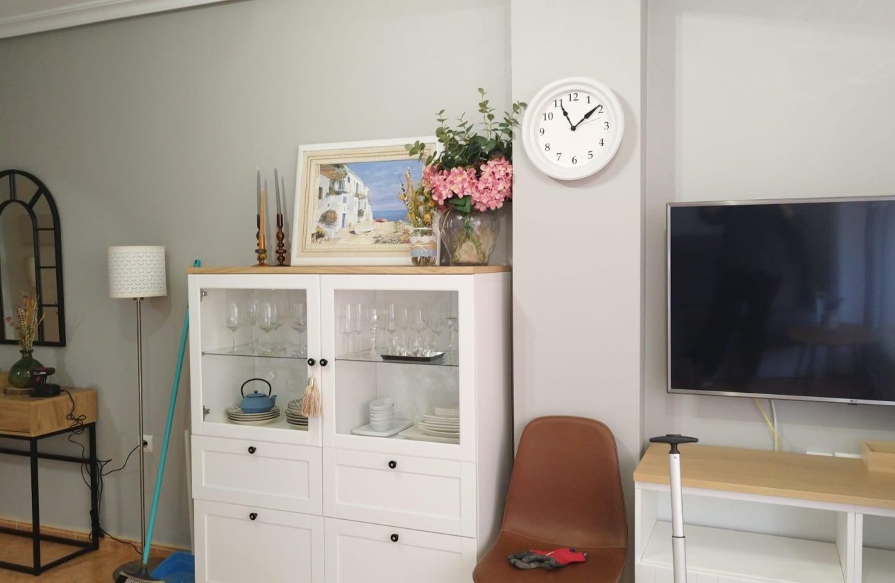 Herverkoop - Penthouse -
Torrevieja - La Mata