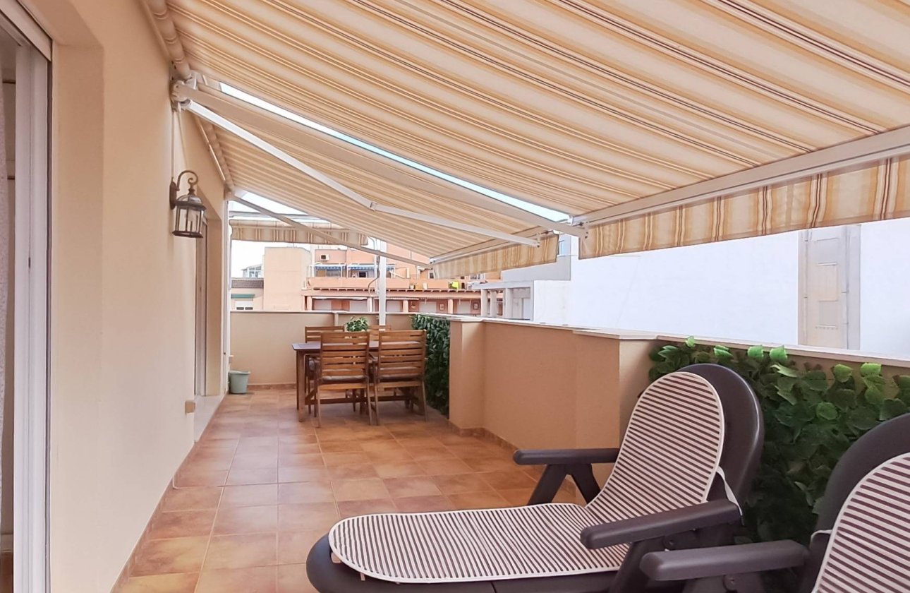 Herverkoop - Penthouse -
Torrevieja - La Mata