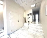 Herverkoop - Penthouse -
Torrevieja - Las Piscinas Naturales