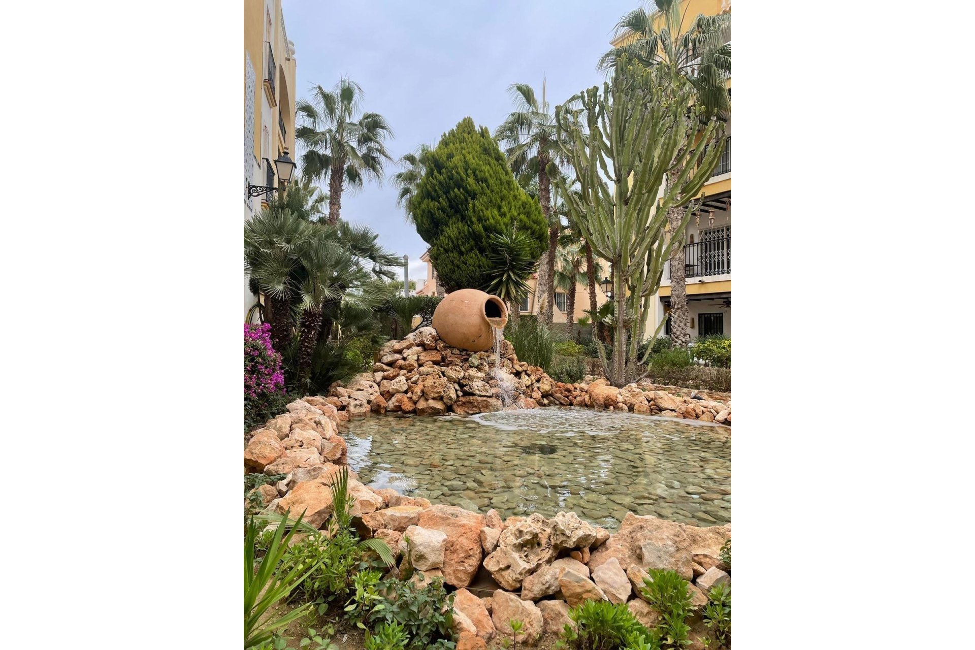 Herverkoop - Penthouse -
Torrevieja - Los Frutales