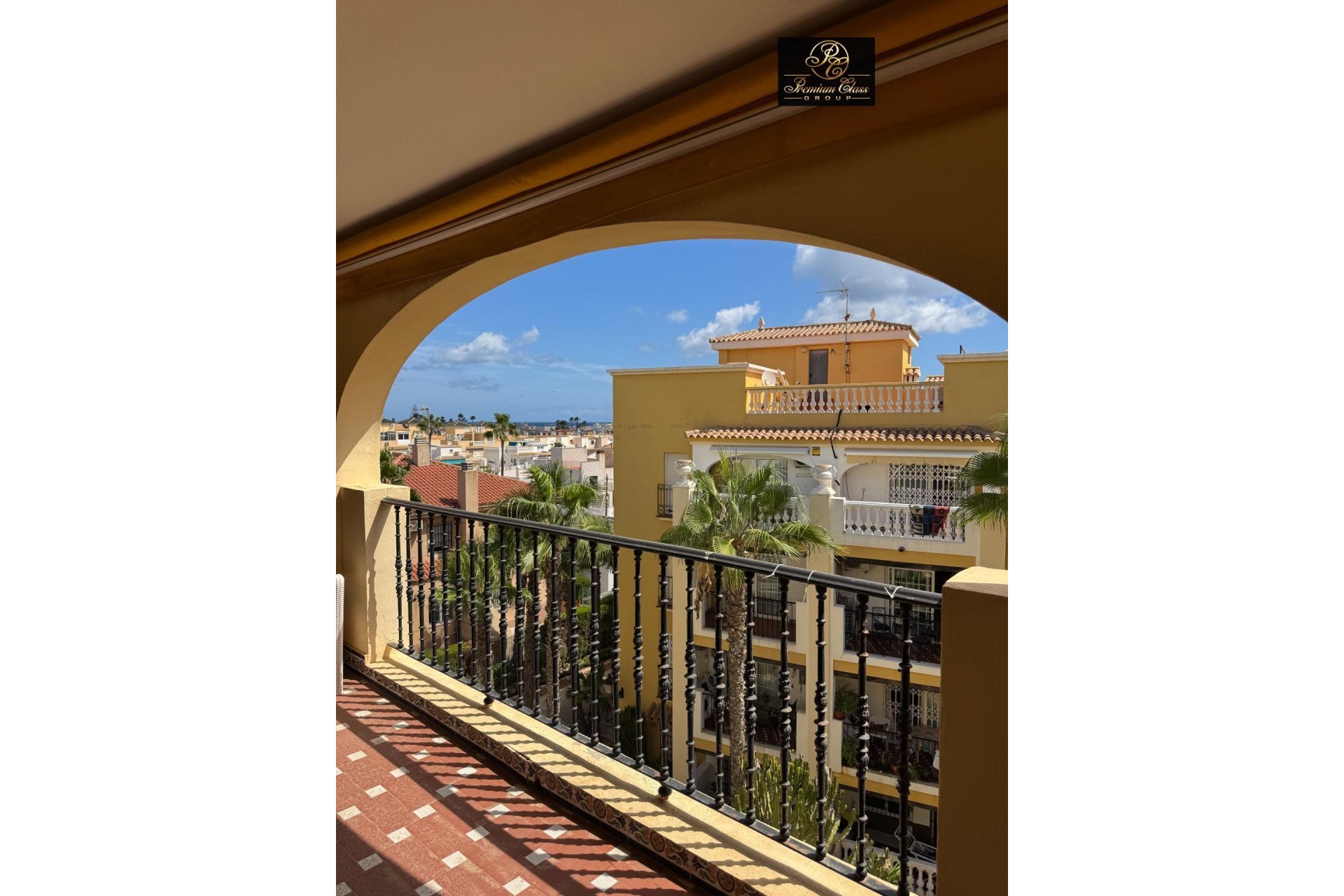 Herverkoop - Penthouse -
Torrevieja - Los Frutales