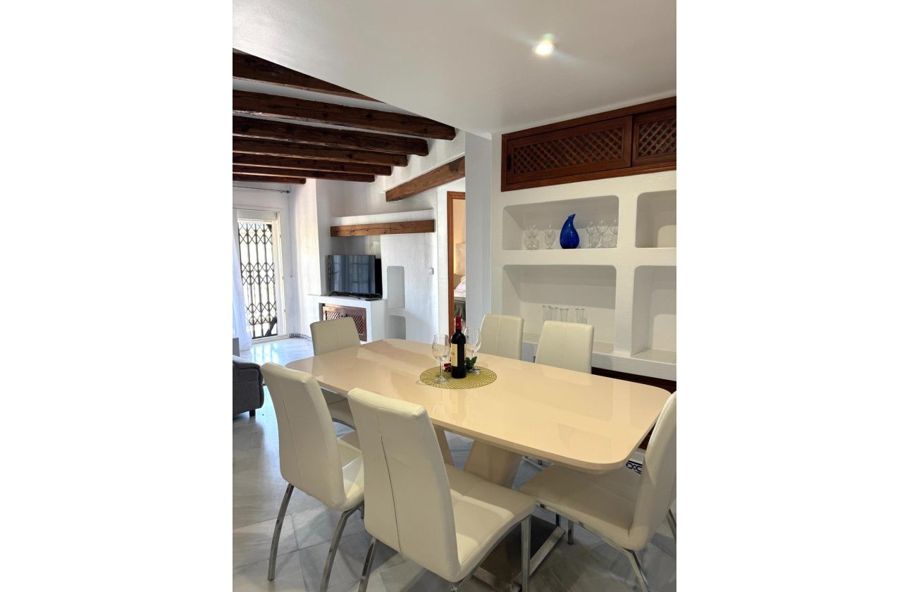 Herverkoop - Penthouse -
Torrevieja - Los Frutales