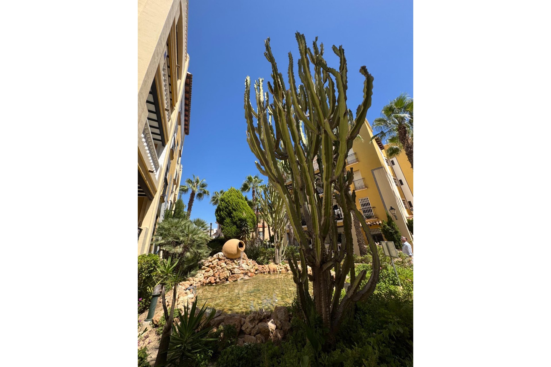 Herverkoop - Penthouse -
Torrevieja - Los Frutales