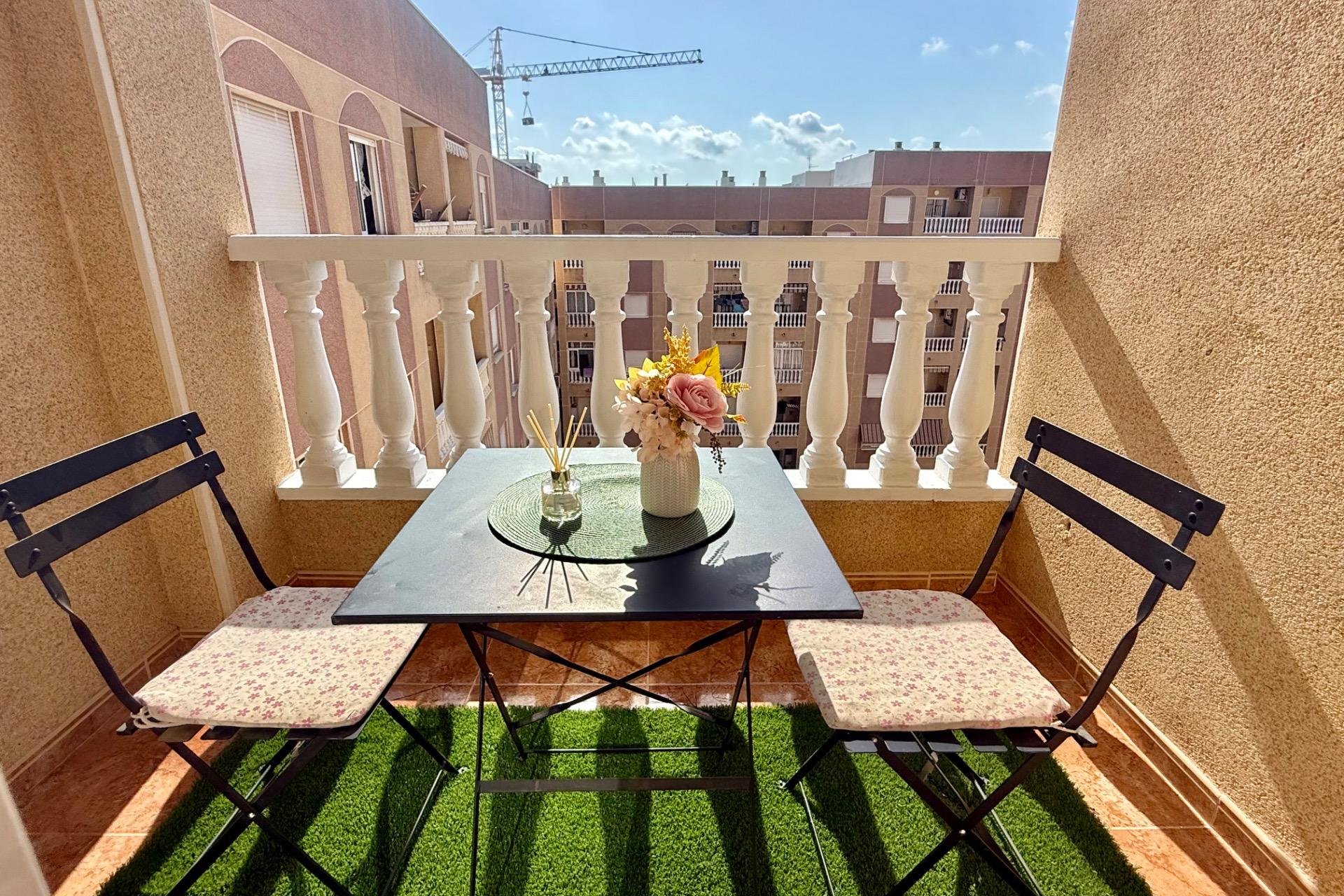 Herverkoop - Penthouse -
Torrevieja - PARQUE DE LAS NACIONES
