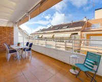 Herverkoop - Penthouse -
Torrevieja - Paseo Maritimo