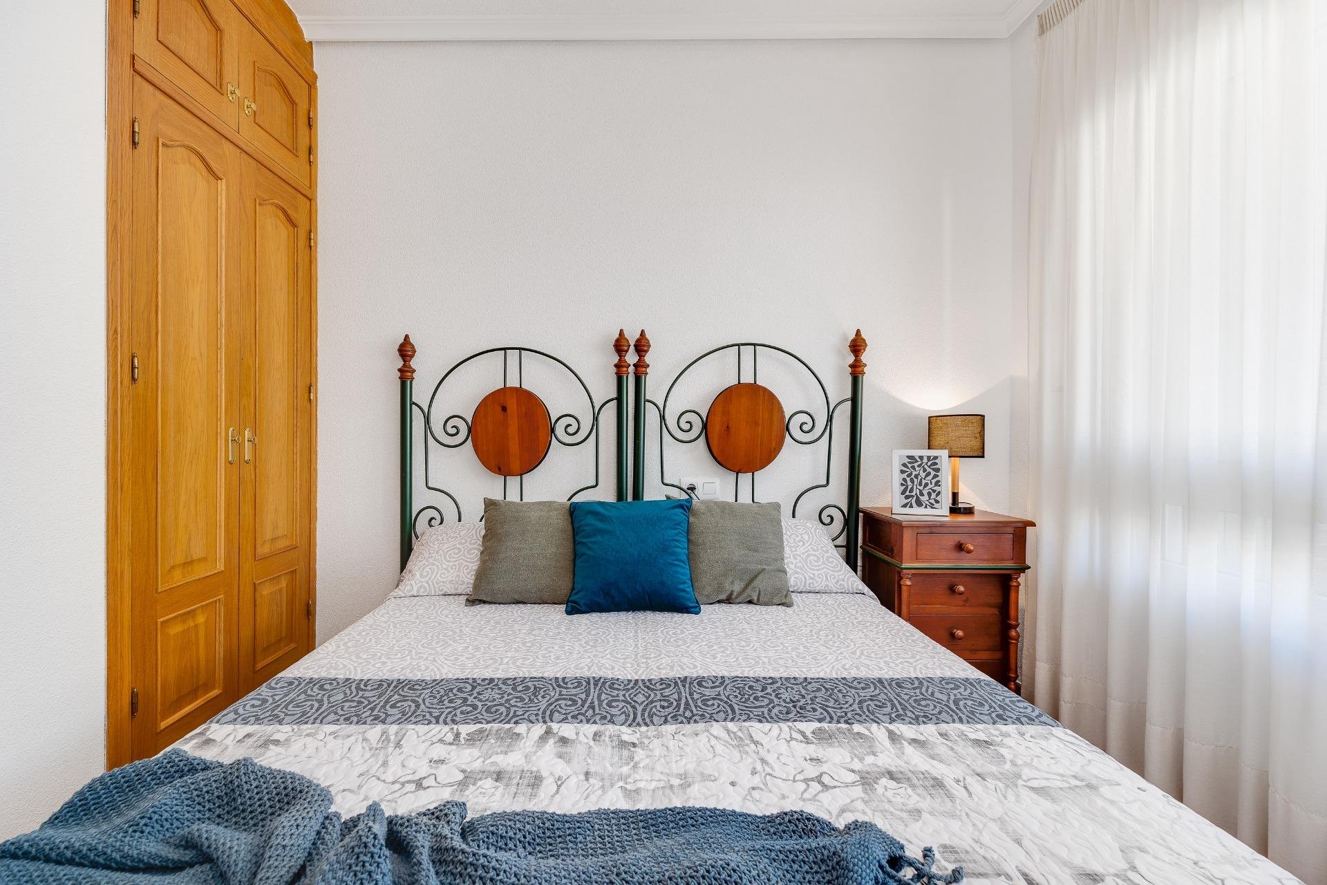 Herverkoop - Penthouse -
Torrevieja - Paseo Maritimo