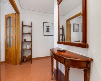 Herverkoop - Penthouse -
Torrevieja - Paseo Maritimo