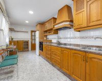 Herverkoop - Penthouse -
Torrevieja - Paseo Maritimo