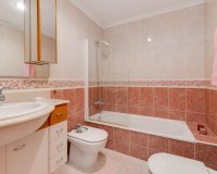Herverkoop - Penthouse -
Torrevieja - Paseo Maritimo