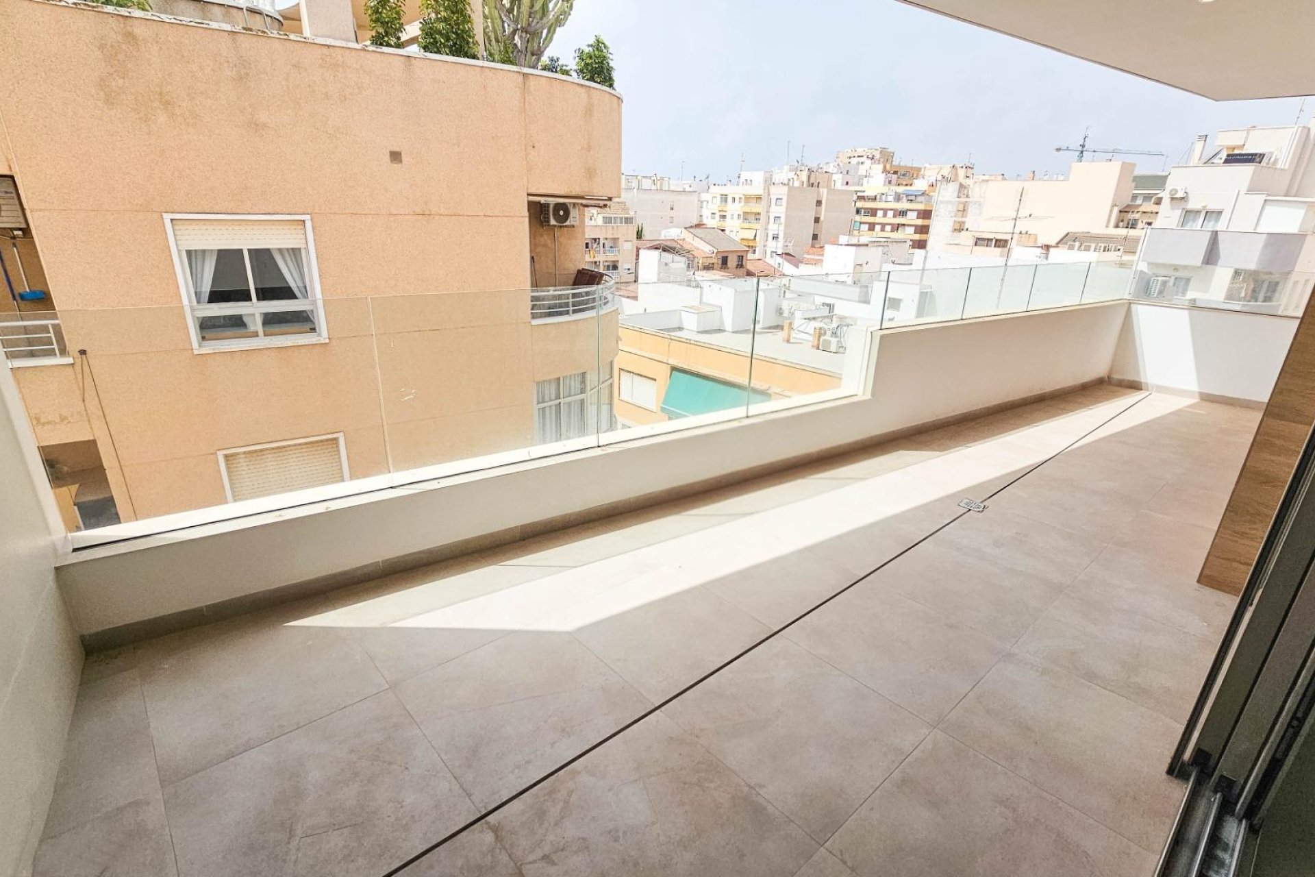 Herverkoop - Penthouse -
Torrevieja - Paseo Maritimo