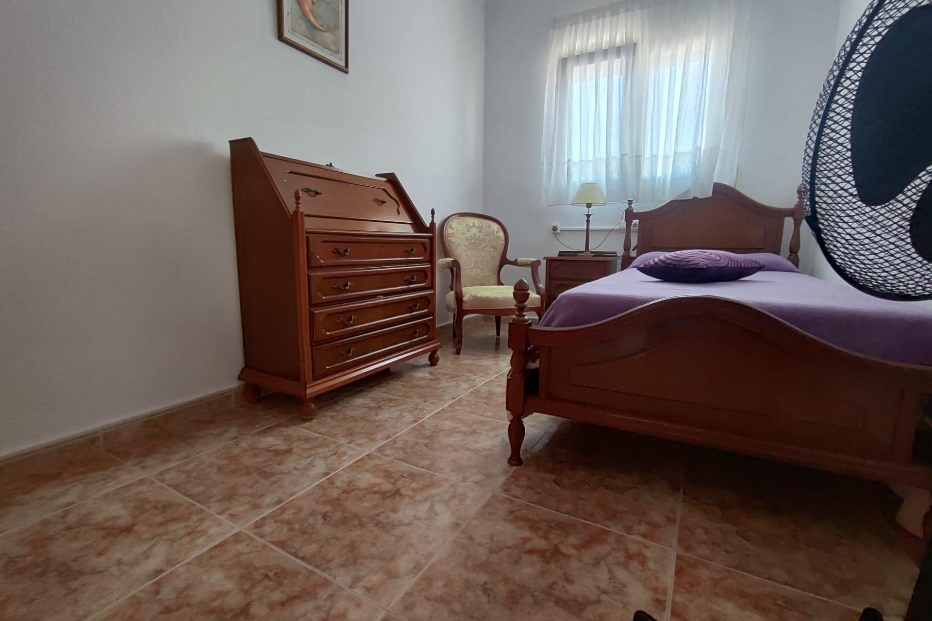 Herverkoop - Penthouse -
Torrevieja - Paseo Maritimo
