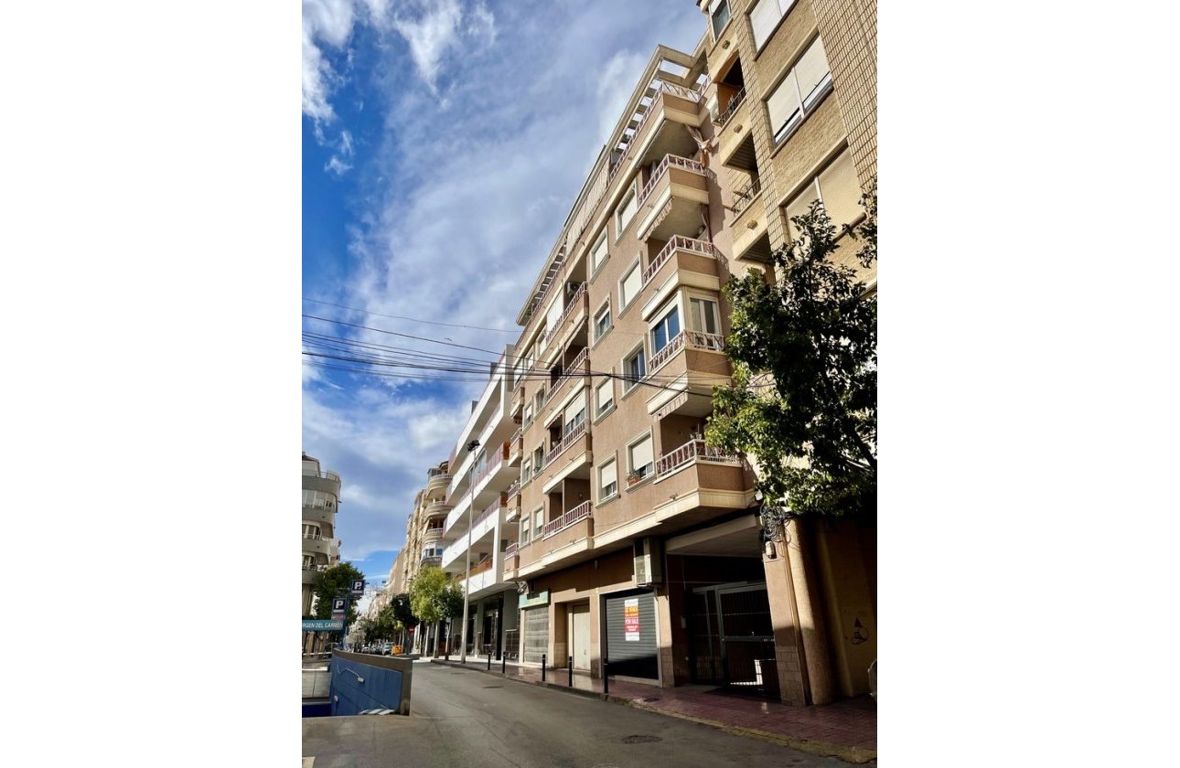 Herverkoop - Penthouse -
Torrevieja - Playa de cura